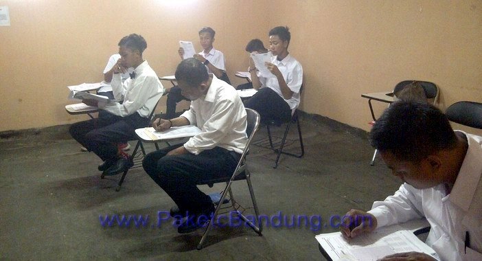 Ujian Nasional Paket C Pendidikan Kesetaraan Paket B setara SMP 2015